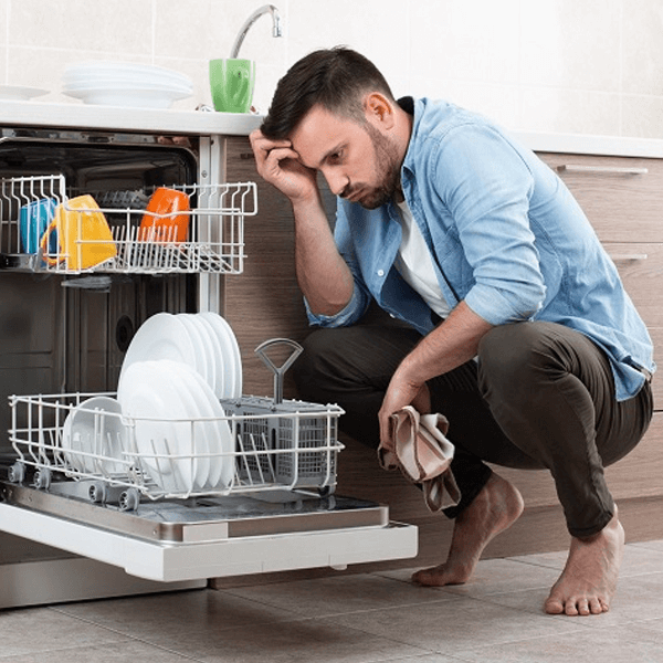 Bulaşık Makinesi Kokusu Nasıl Giderilir? İşte Etkili Yöntem! : Kapak Görseli