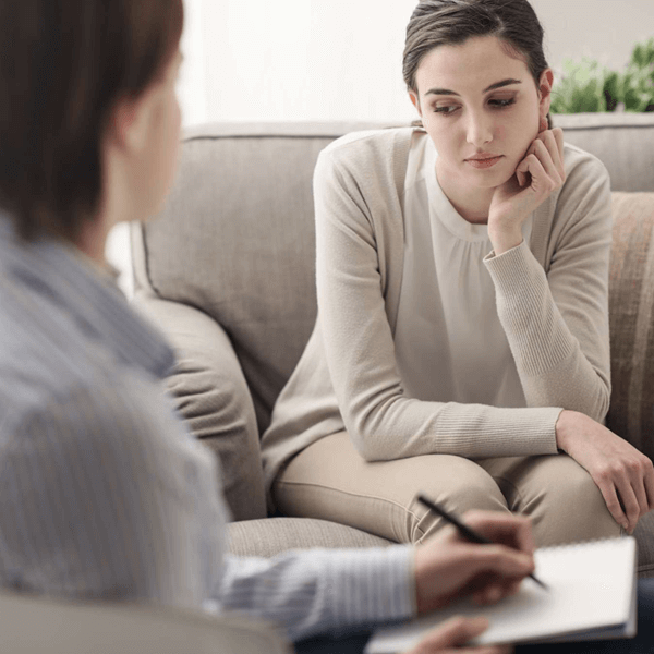 Psikologlara Göre Temizlik Takıntısını Azaltmanın Bilimsel Yolları : Kapak Görseli